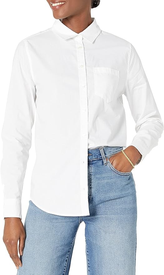 Amazon Essentials Women's Classic-Fit Long-Sleeve Button-Down Poplin Shirt