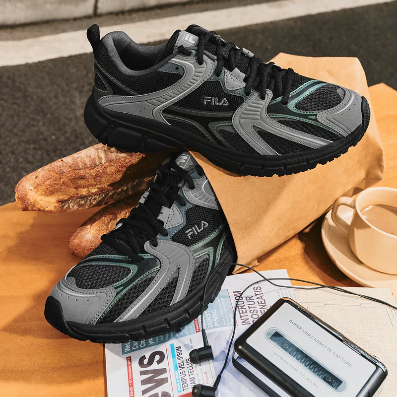 ORIGINALE Collection Men's MATTRUN Sneakers