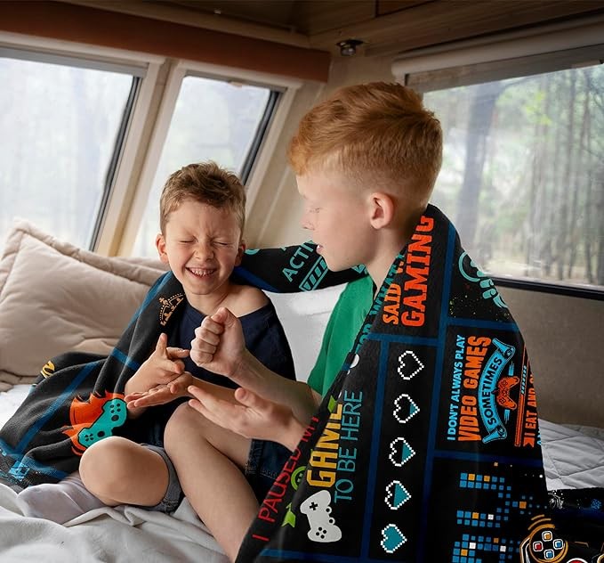 Punofell Gamer Gifts - Best Gaming Gifts for Men - Game Room Decor Gift for Boys/Men - Gifts for Gamers - Video Game Lover Gifts - Gifts for Gaming Blanket 50" x 60"